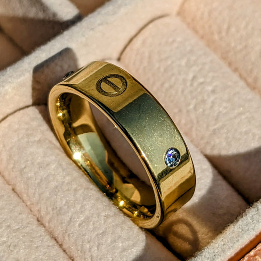 18k Gold Designer Ring