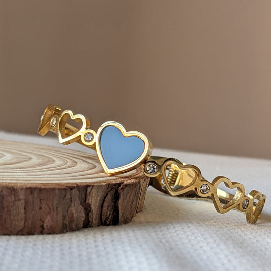 18k Gold Heart Shape Cuff Bracelet